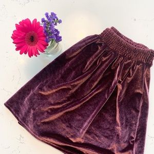 Ecoté velvet flowy mini skirt